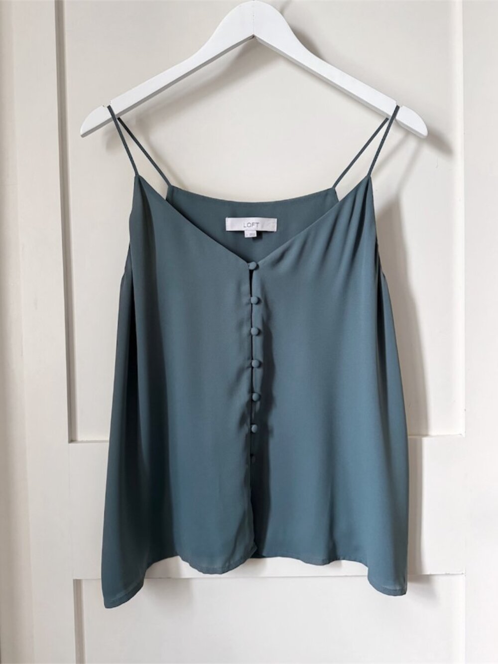 LOFT Sage Green Button-Down Camisole - Like New - Size Large